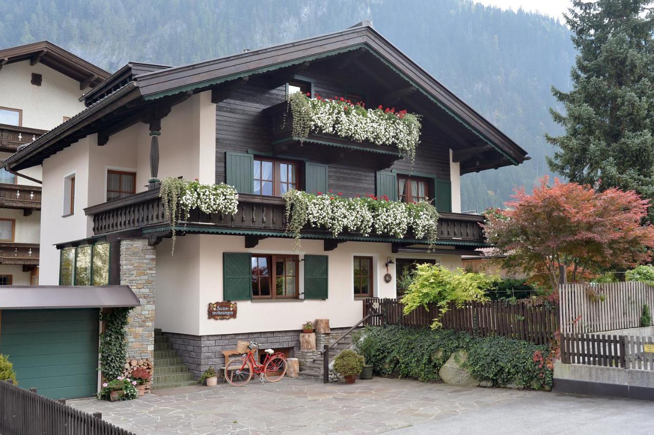 Ferienwohnungen Kircher Mayrhofen Exterior foto